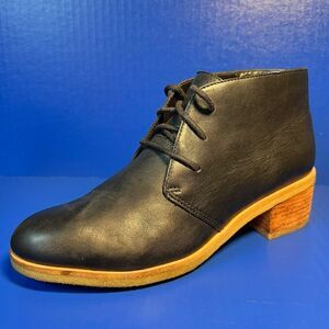 Clarks Originals Womens Phenia Carnaby Oxford Black Leather Booties 8M